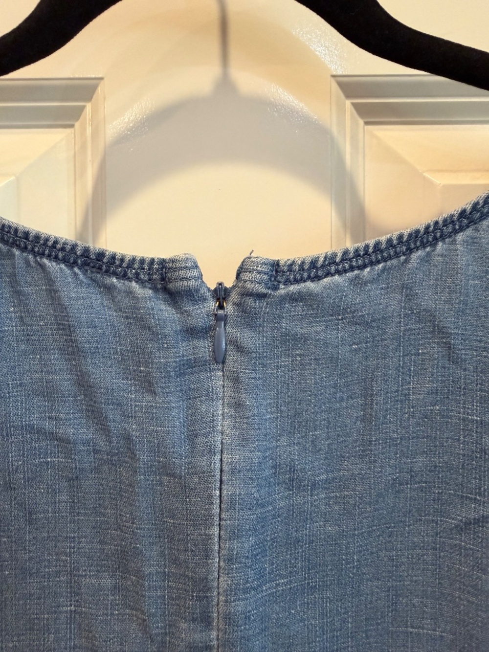 LOFT Denim, Summer, Short Dress with Ruffled Sleeves and V-Neck Collar - Size 14 - Picture 5 of 6